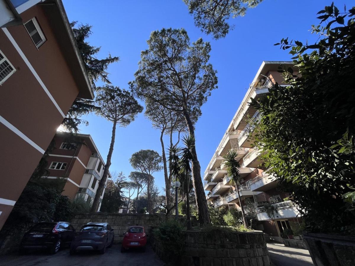 Apartmán Monolocale A Mostacciano Řím Exteriér fotografie