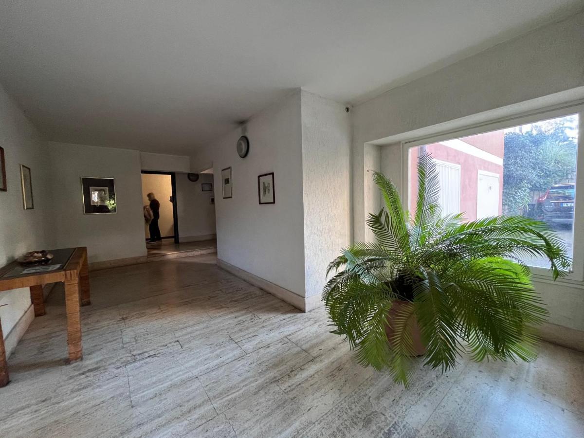 Apartmán Monolocale A Mostacciano Řím Exteriér fotografie